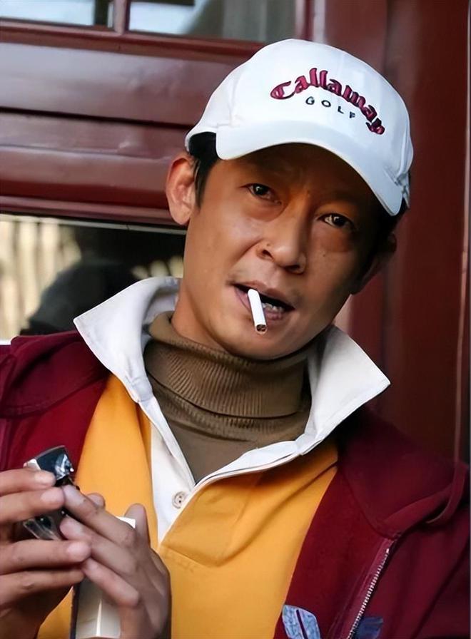 不接广告不与冯小刚合作绝不向资本低头尊龙凯时ag旗舰厅网站王志文：我一生(图1)