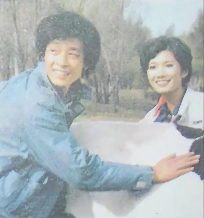 不接广告不与冯小刚合作绝不向资本低头尊龙凯时ag旗舰厅网站王志文：我一生(图9)
