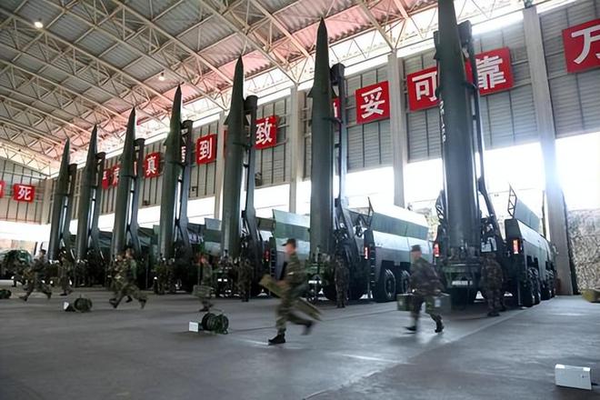 司令：若中国武力收台将摧毁中方火箭军尊龙AG网站大话剑指中国！美军印太(图14)